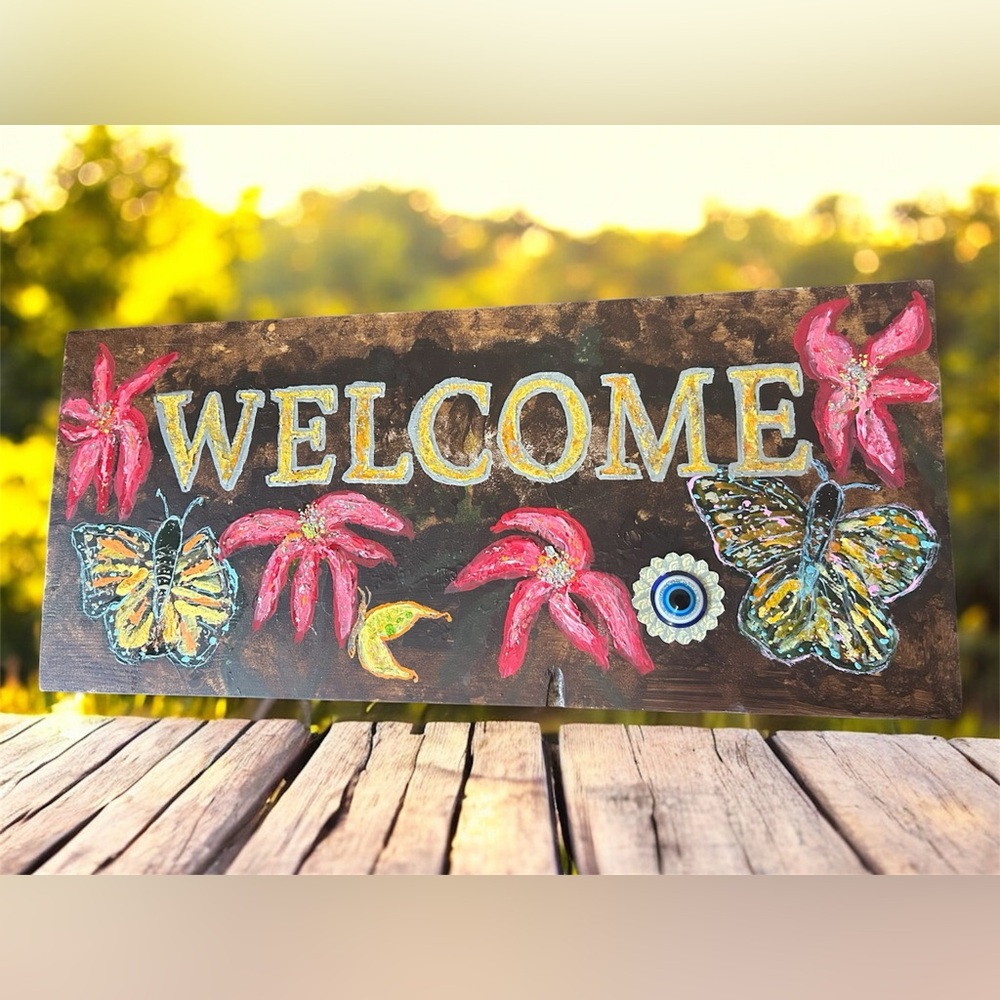 Hand_painted Welcome Sign - Picture 2 of 4
